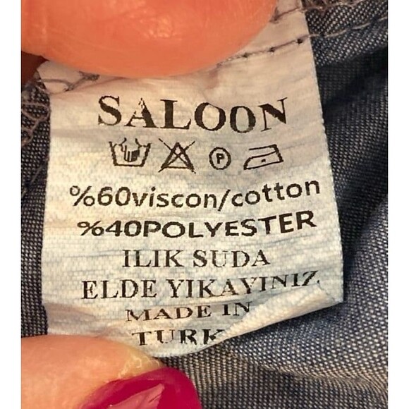 Saloon Button Down Blouse Sz Large Light Denim Cotton Studded Rhinestone Design - Picture 9 of 12